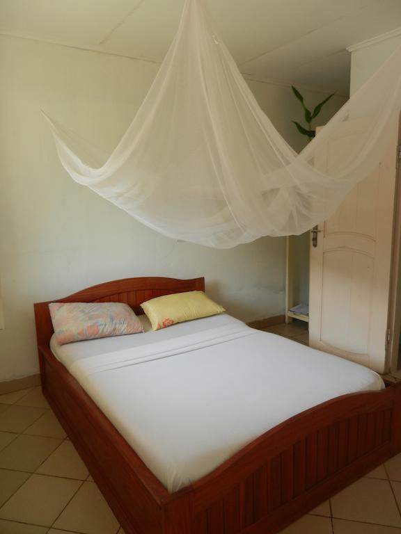 Hotel Tara Plage Kribi Camera foto