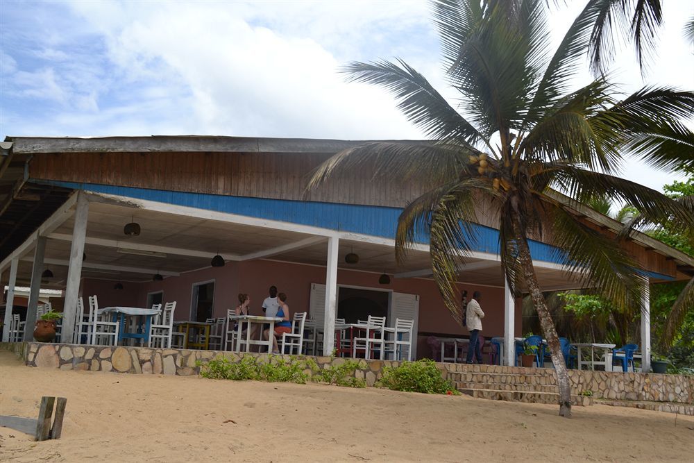 Hotel Tara Plage Kribi Esterno foto
